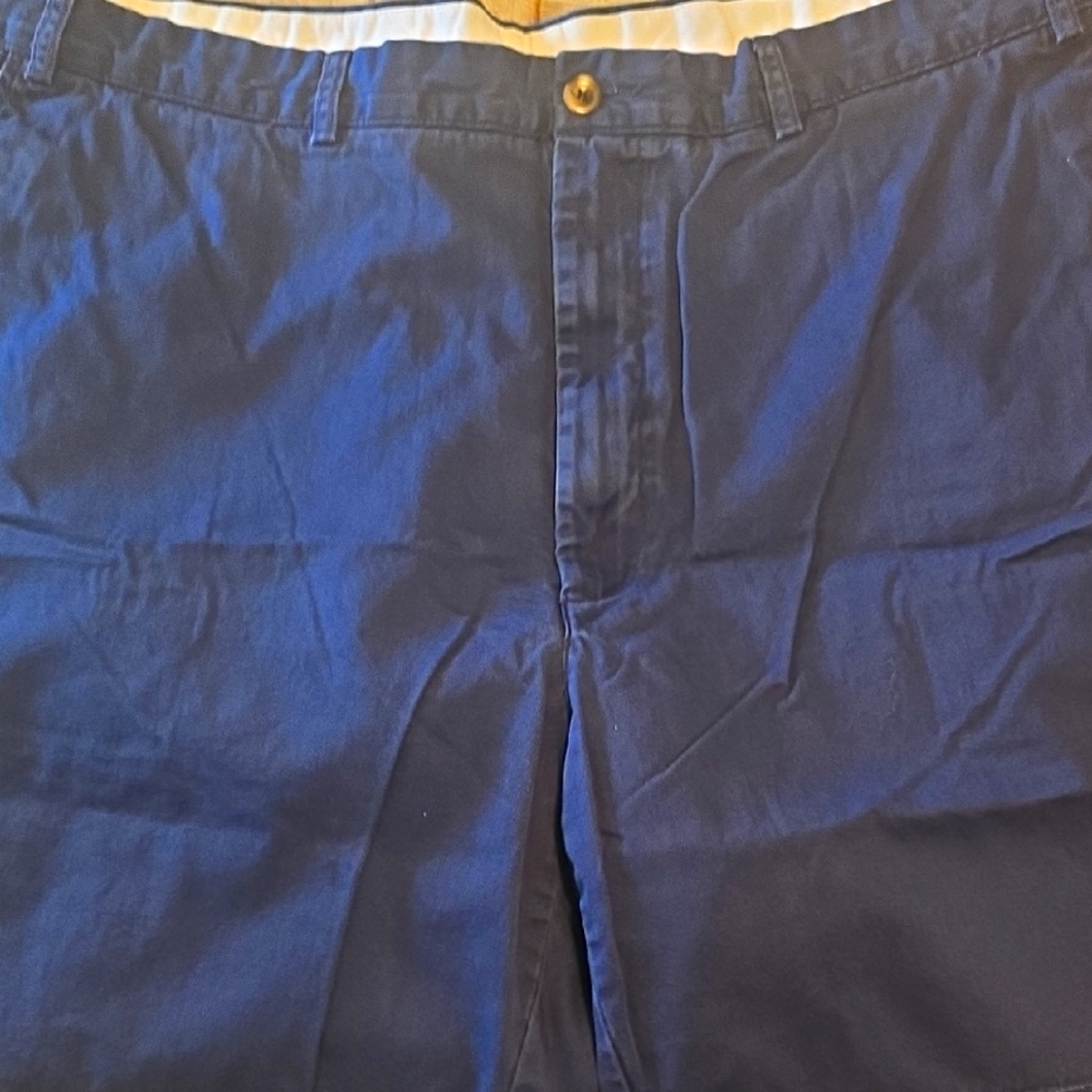 Roundtree & Yorke Casuals White Shorts